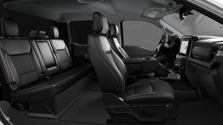 2027 Ford Super Duty F-350® Lariat®