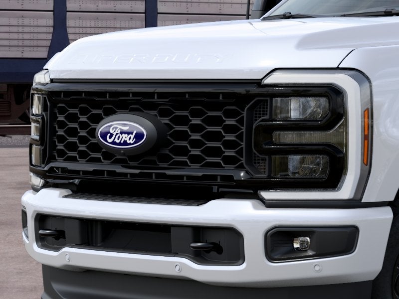 2027 Ford Super Duty F-350® Lariat®