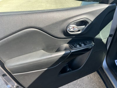 2020 Jeep Cherokee Altitude