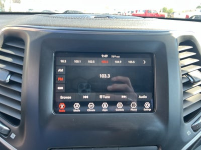 2020 Jeep Cherokee Altitude
