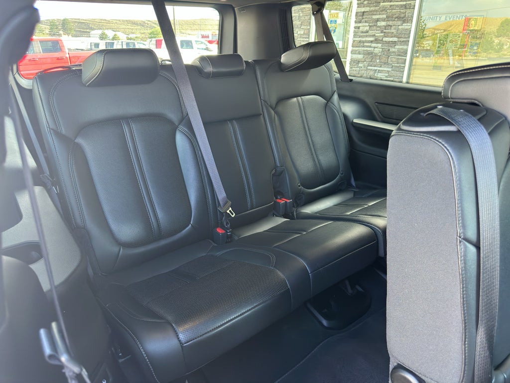 2025 Jeep Wagoneer L L