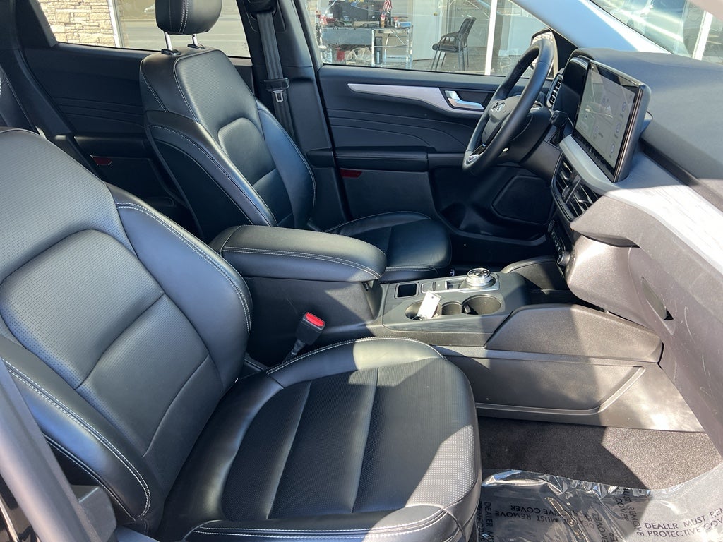 2024 Ford Escape Platinum