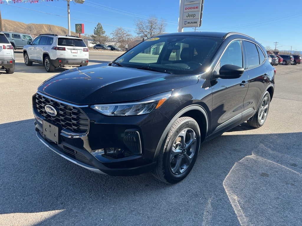 2025 Ford Escape ST-Line