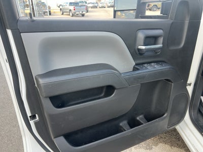 2019 Chevrolet Silverado 3500HD Chassis WT