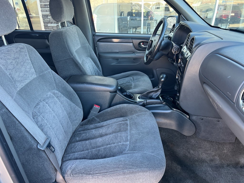 2004 GMC Envoy SLE