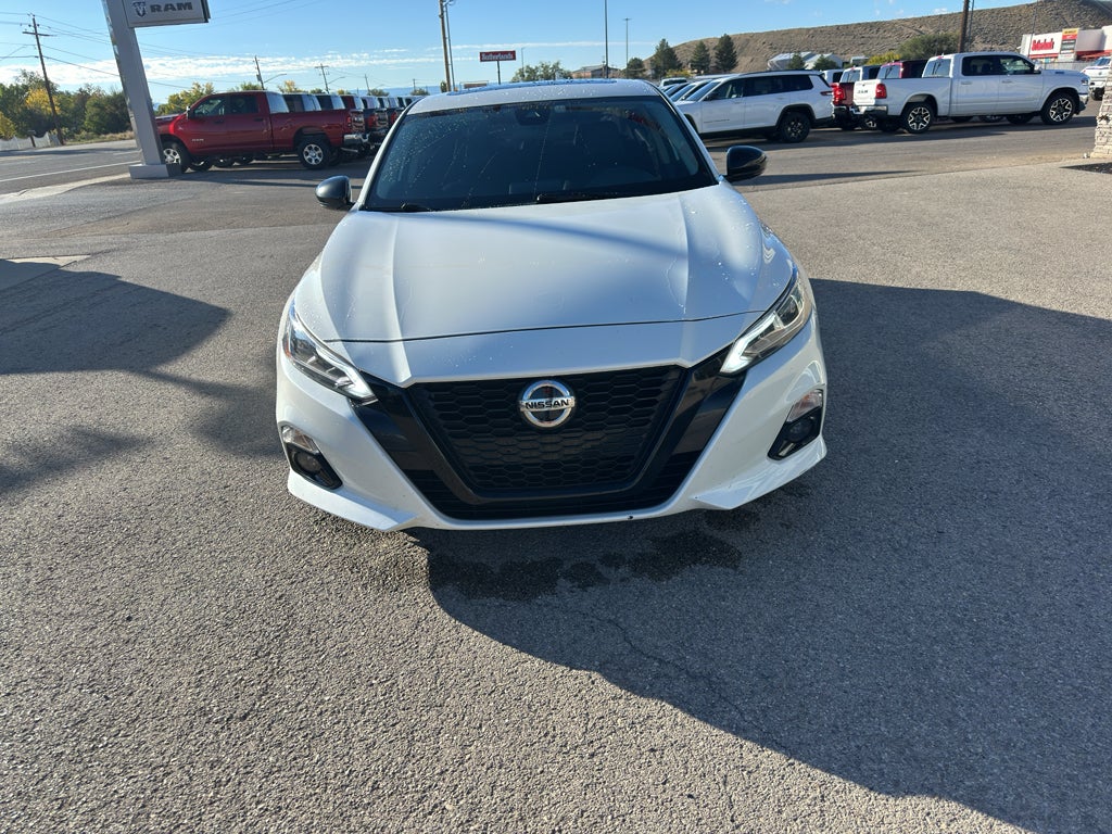 2022 Nissan Altima 2.5 SR