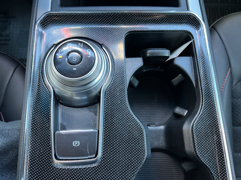 2022 Ford Edge ST-Line