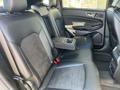 2022 Ford Edge ST-Line