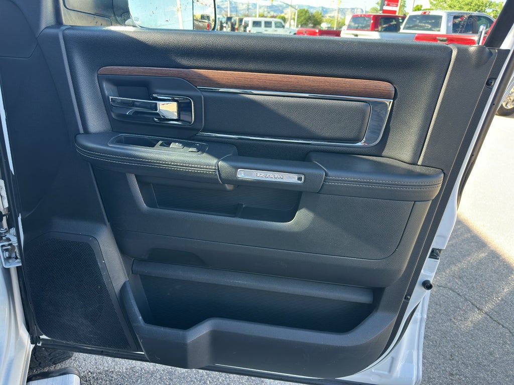 2017 RAM 3500 Laramie