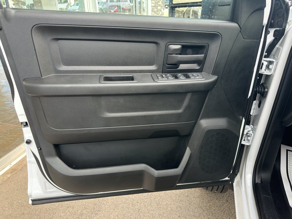 2025 RAM 5500 Chassis Tradesman