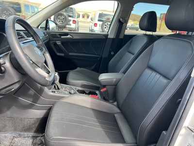 2023 Volkswagen Tiguan SE