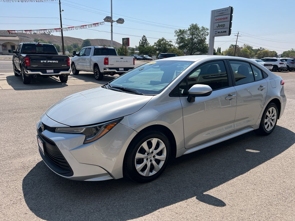 2025 Toyota Corolla LE