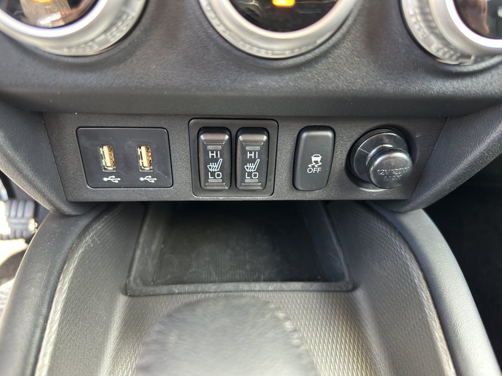 2024 Mitsubishi Outlander Sport ES