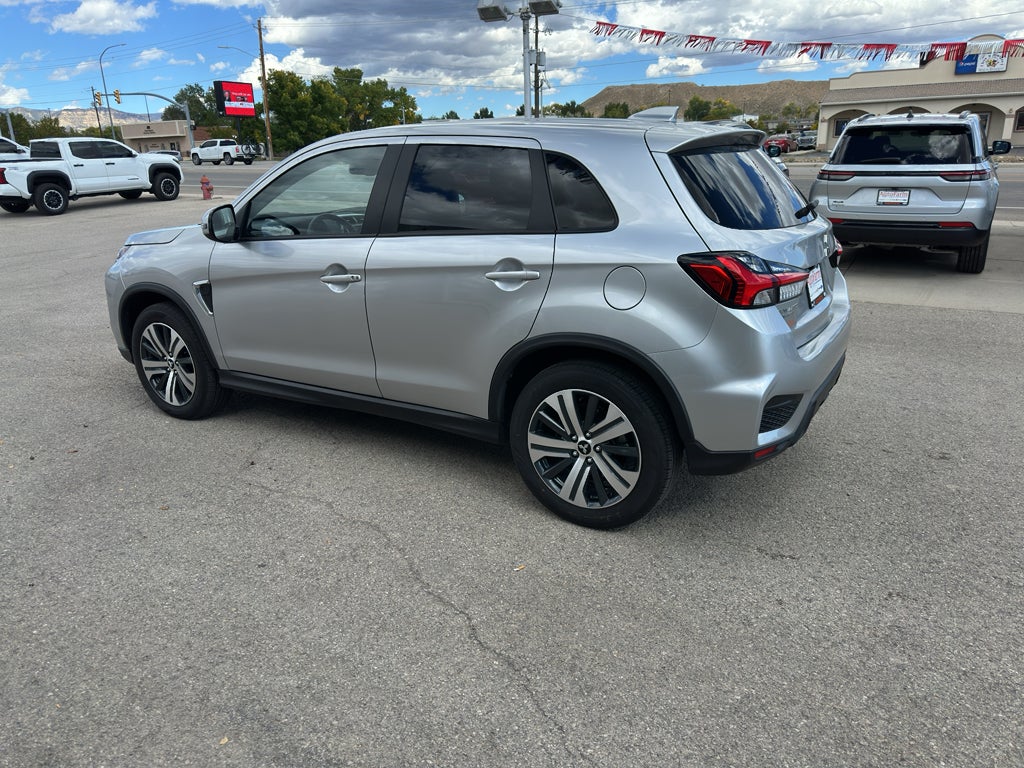 2024 Mitsubishi Outlander Sport ES