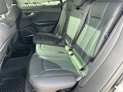2022 Audi Q8 Premium Plus