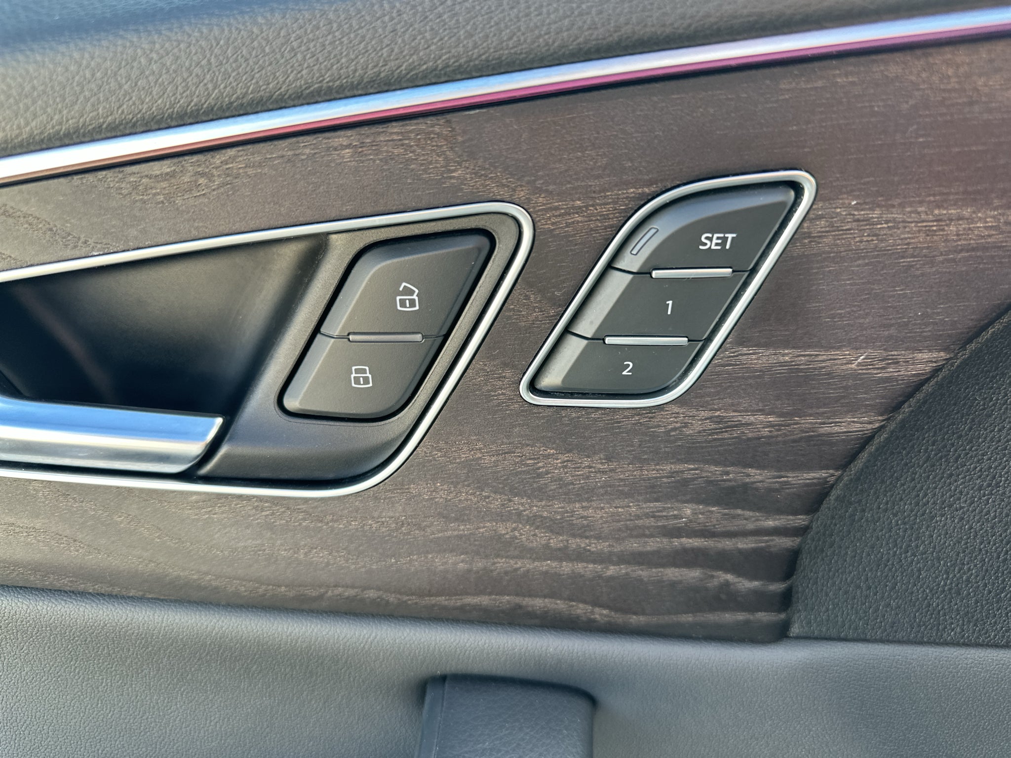 2022 Audi Q8 Premium Plus