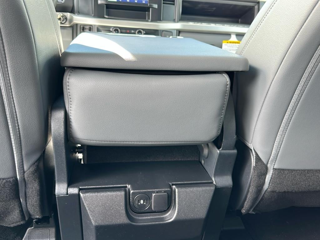 2025 Ford F-350 F-350® XL