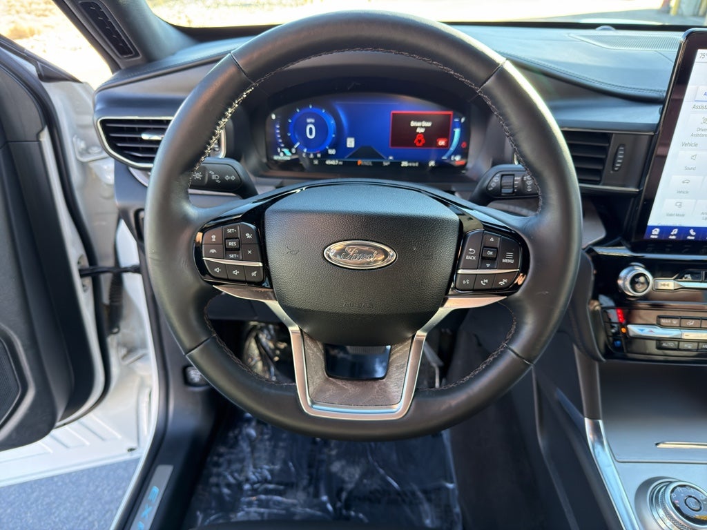 2023 Ford Explorer Platinum