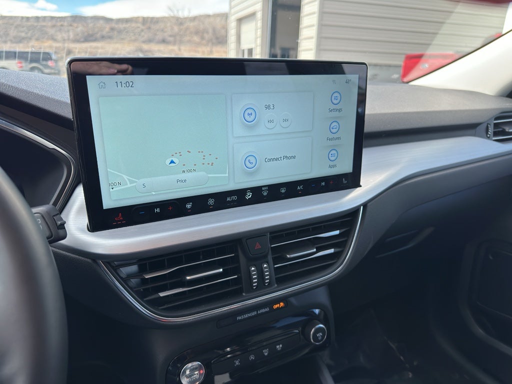 2025 Ford Escape Platinum