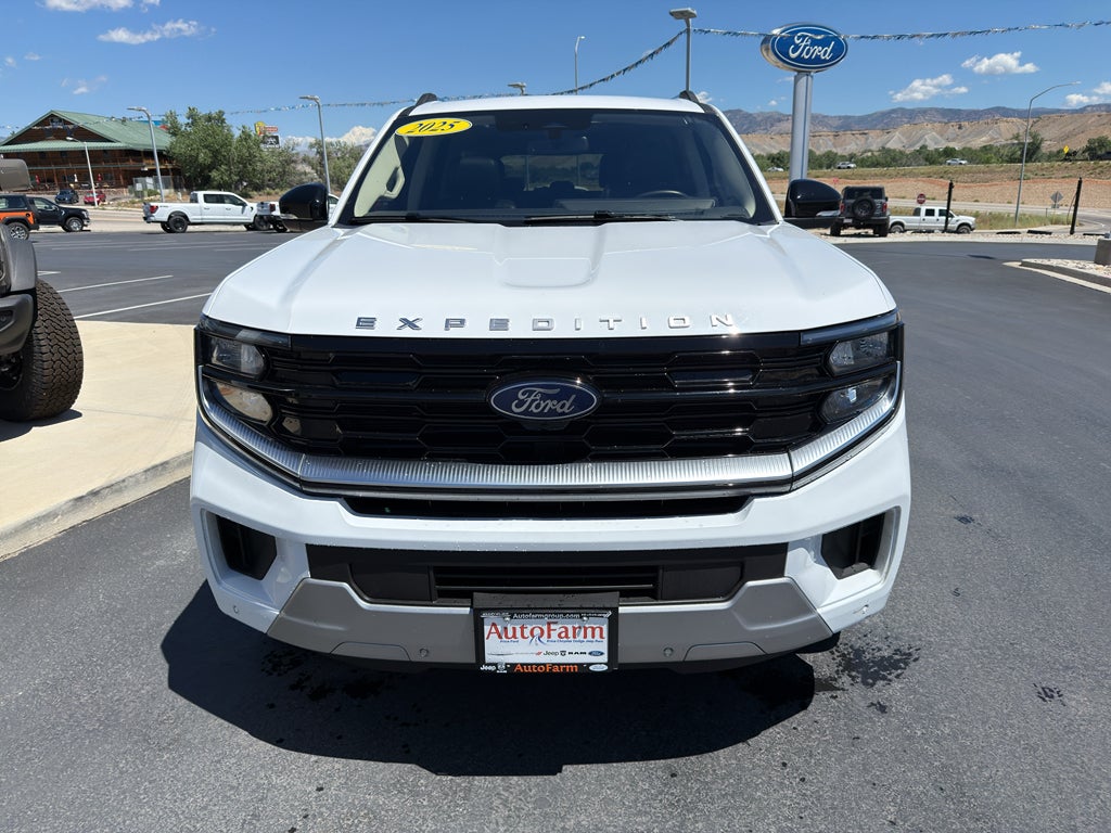 2025 Ford Expedition MAX Platinum