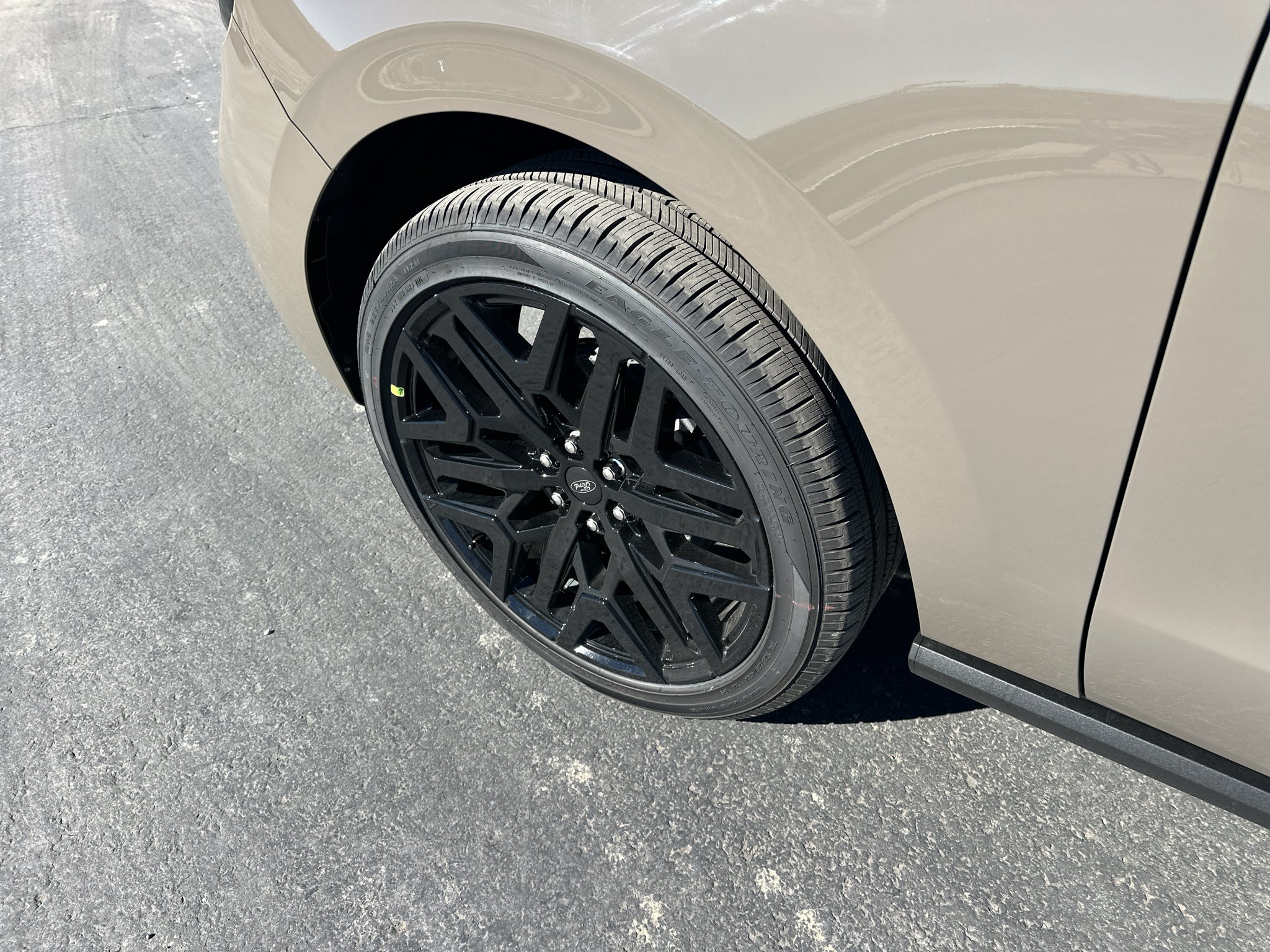 2027 Ford Expedition MAX MAX Platinum