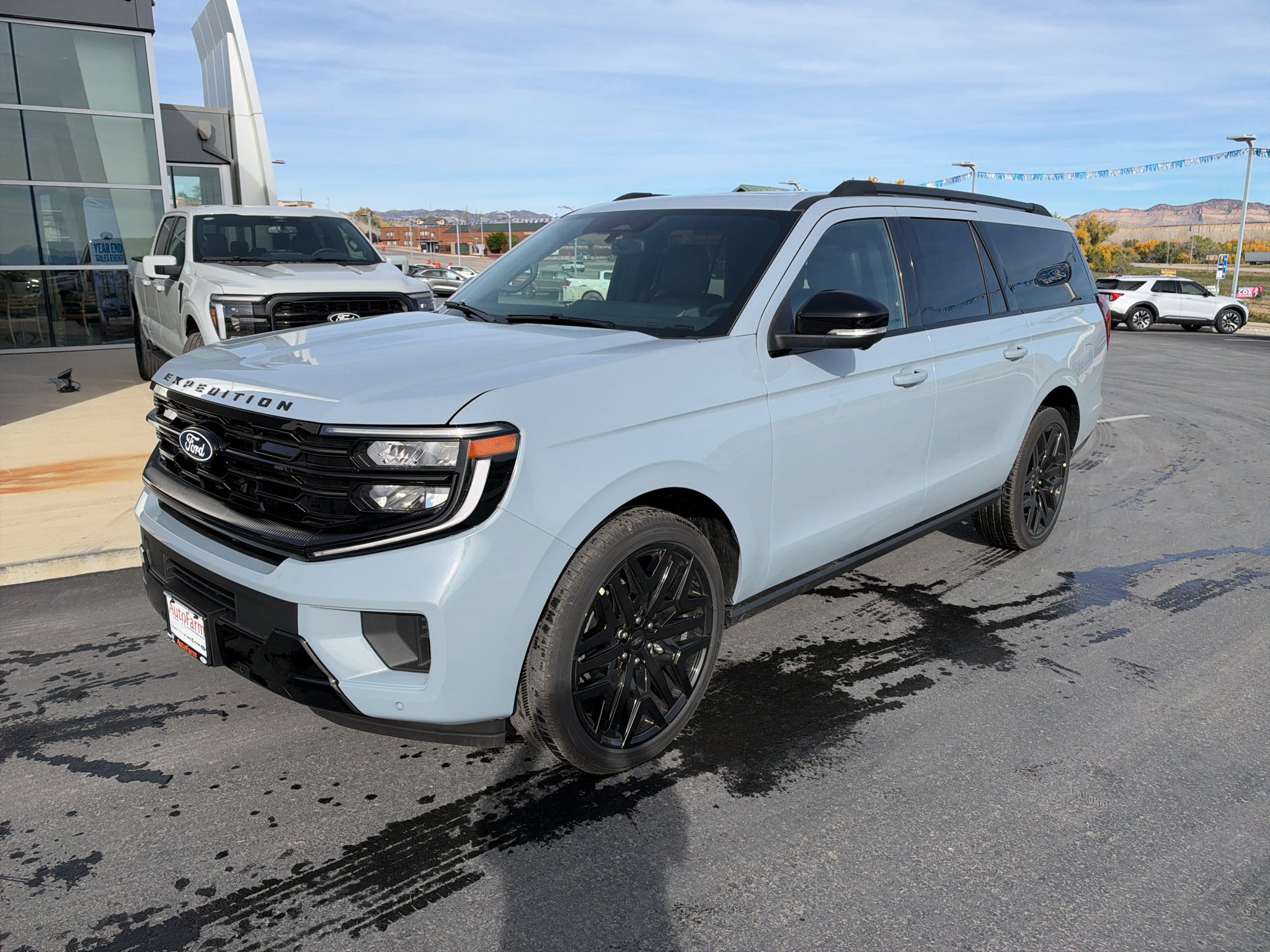 2027 Ford Expedition MAX Platinum