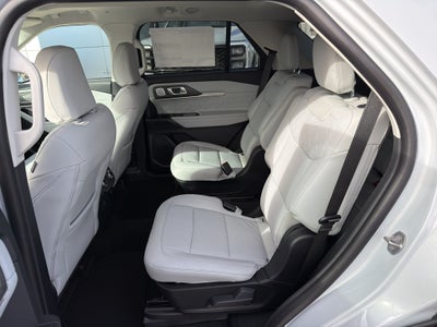 2026 Ford Explorer Platinum™