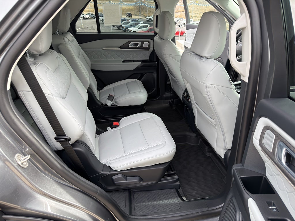 2026 Ford Explorer Platinum™