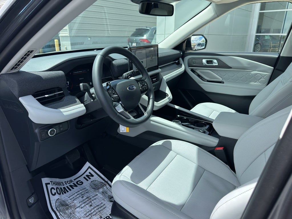 2026 Ford Explorer Platinum™