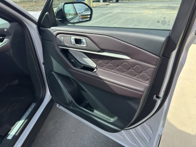 2026 Ford Explorer Platinum™