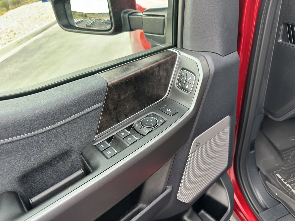 2026 Ford F-350 F-350® Lariat®