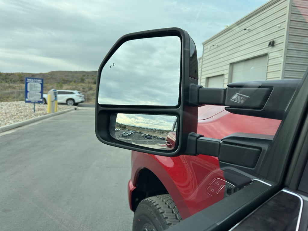 2026 Ford F-350 F-350® Lariat®