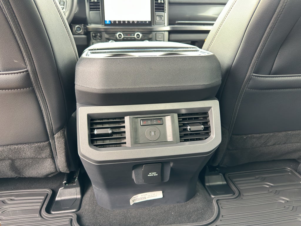 2026 Ford F-350 F-350® Lariat®