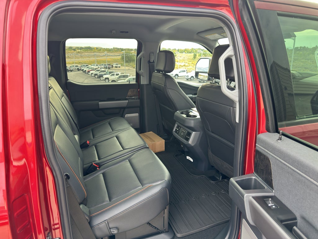 2026 Ford F-350 F-350® Lariat®