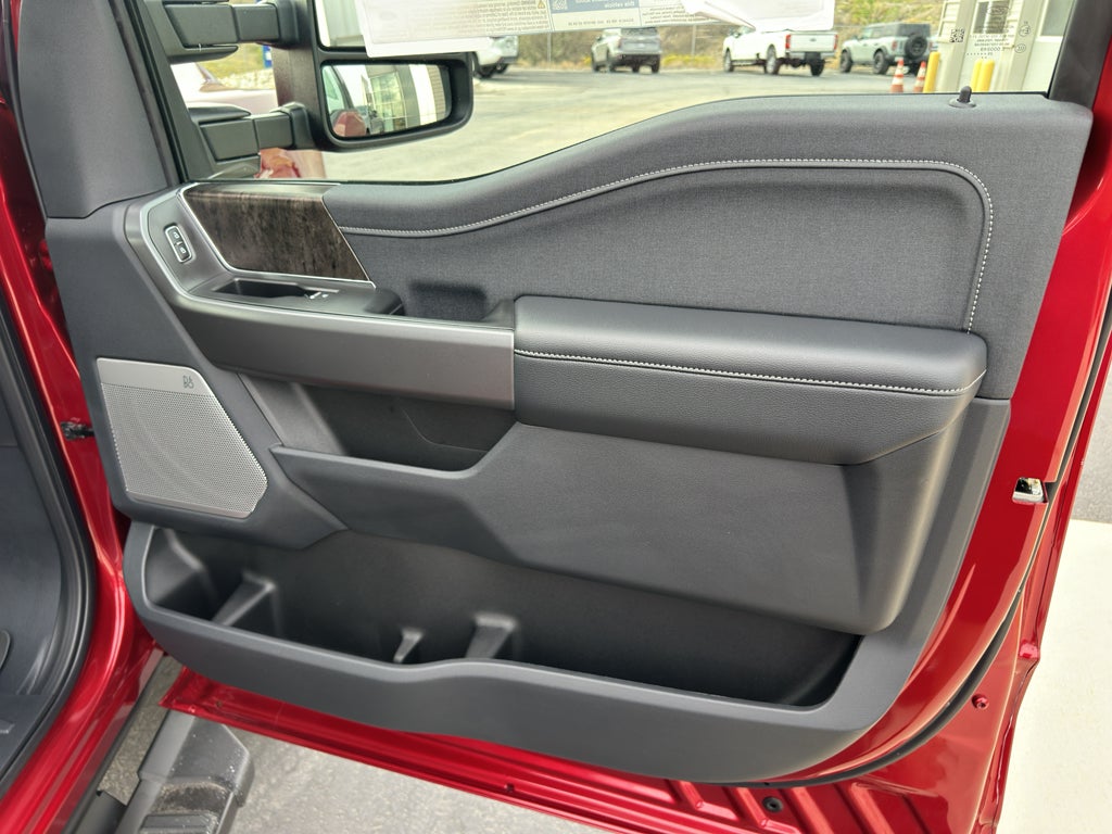 2026 Ford F-350 F-350® Lariat®