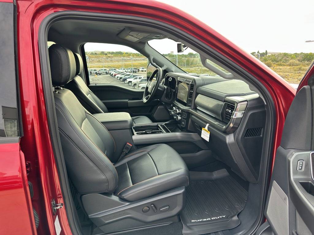 2026 Ford F-350 F-350® Lariat®