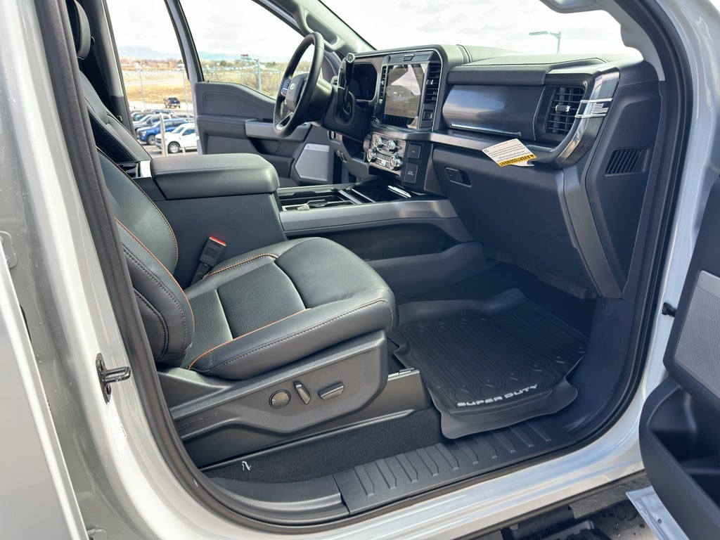 2026 Ford F-350 F-350® Lariat®