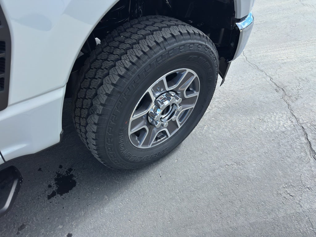 2026 Ford F-350 F-350® Lariat®