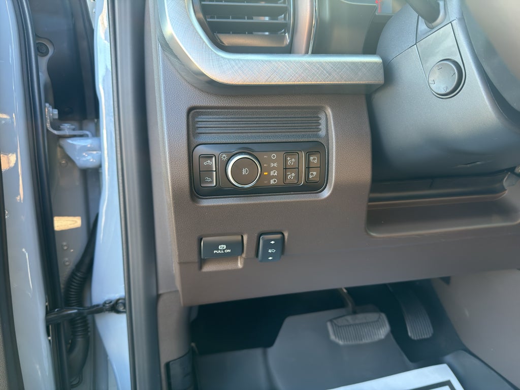 2026 Ford F-350 F-350® King Ranch®