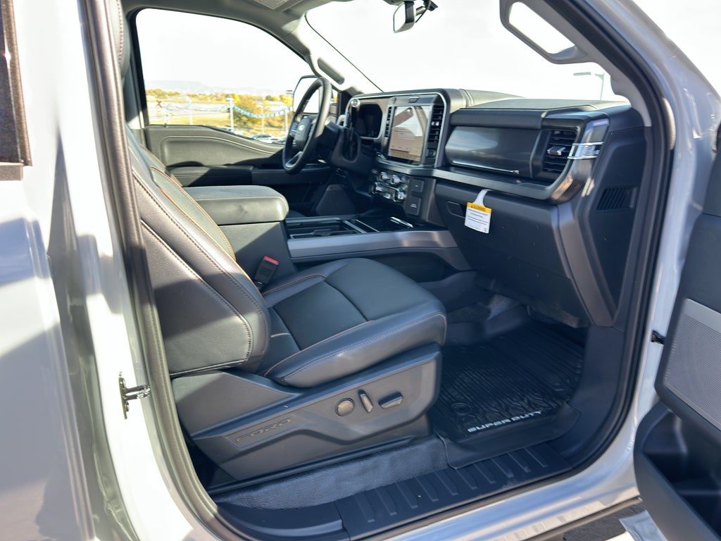 2026 Ford F-350 F-350® Lariat®