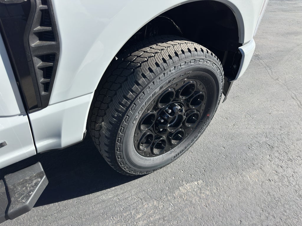 2026 Ford F-350 F-350® Lariat®