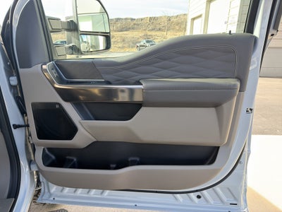 2026 Ford F-350 Platinum