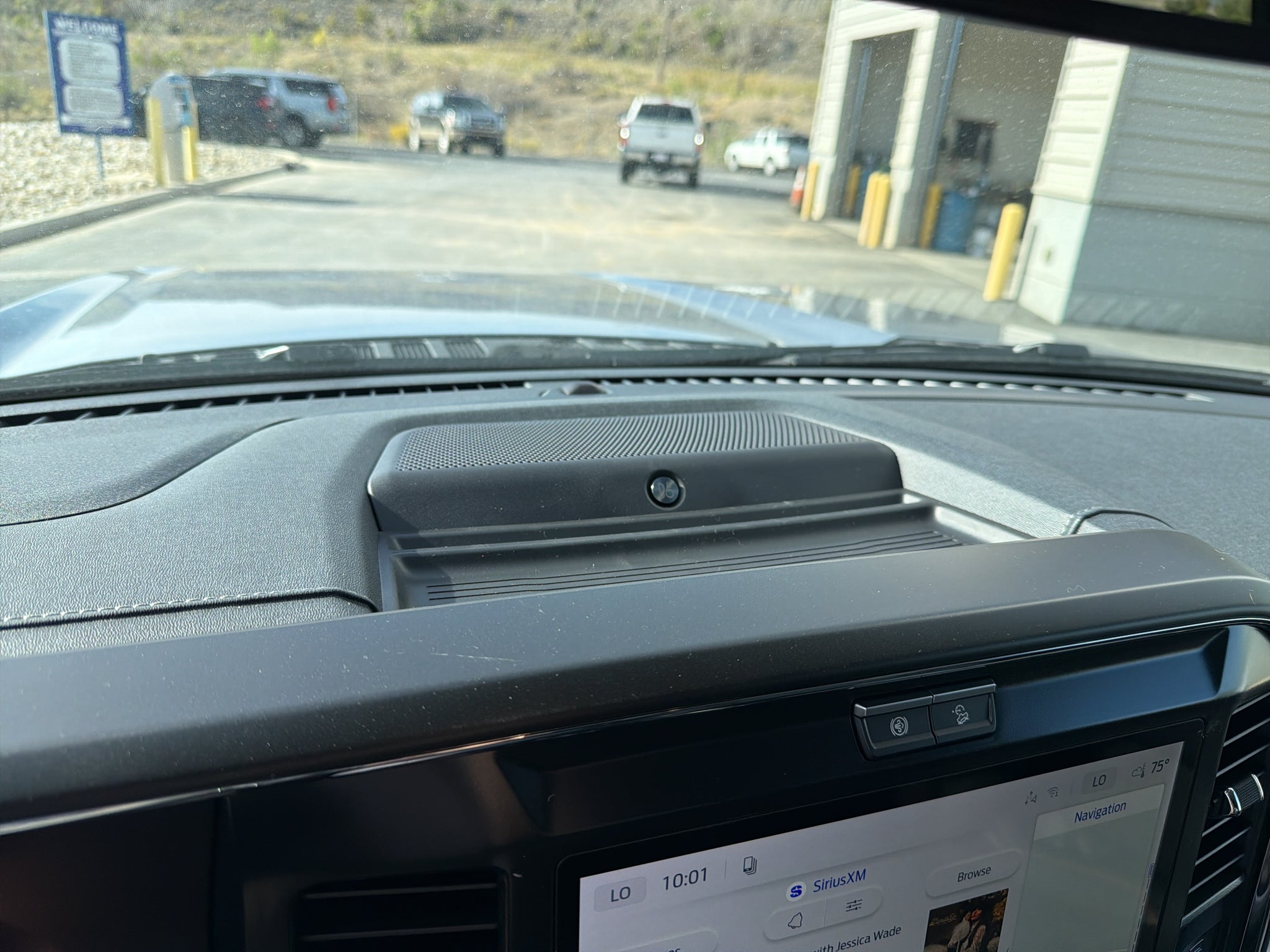 2027 Ford F-350 F-350® Lariat®