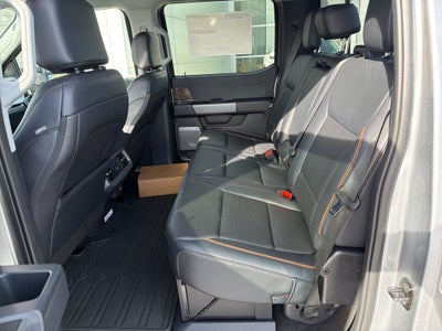 2027 Ford F-350 F-350® Lariat®