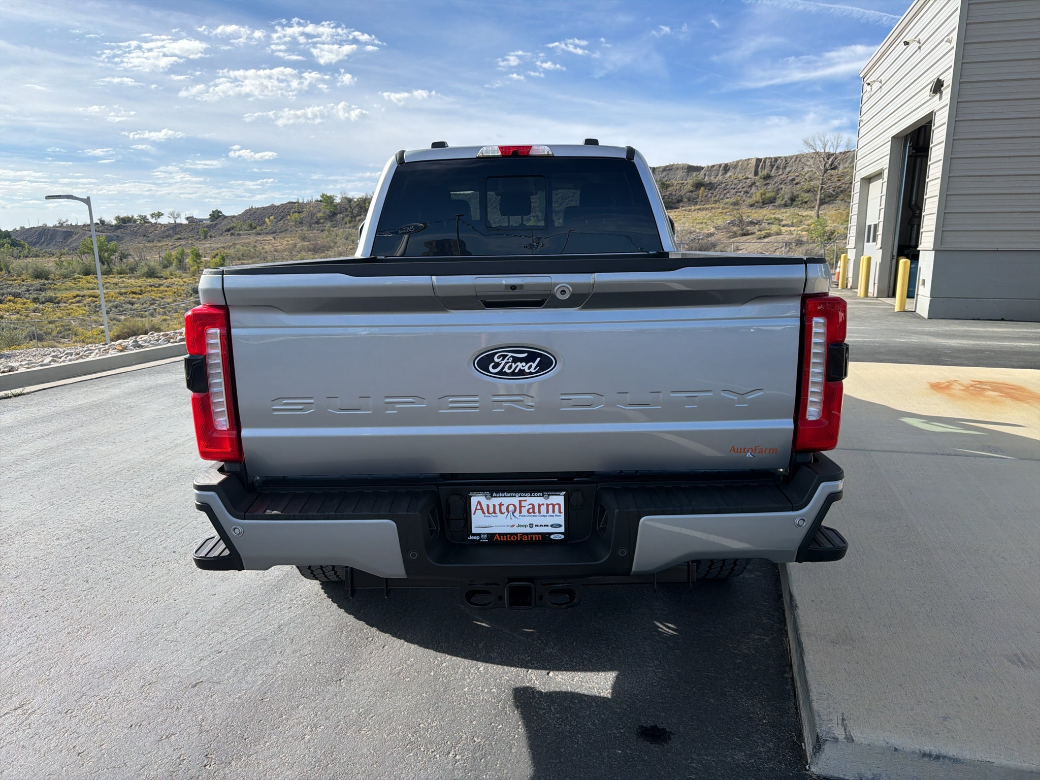 2027 Ford F-350 F-350® Lariat®