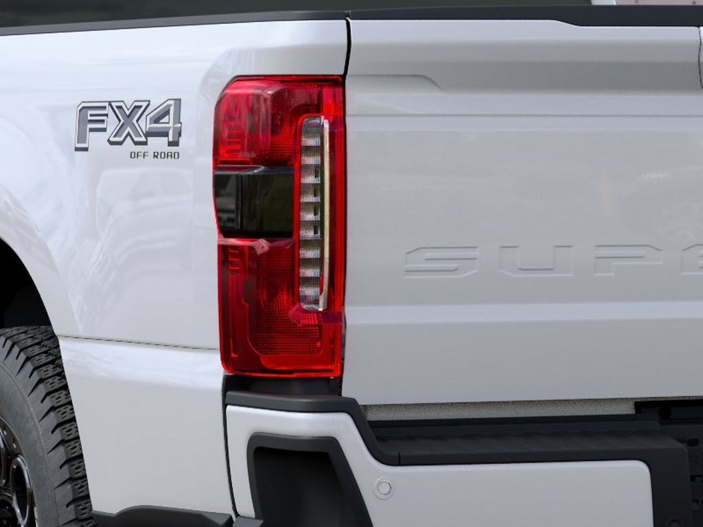 2027 Ford F-350 F-350® Lariat®