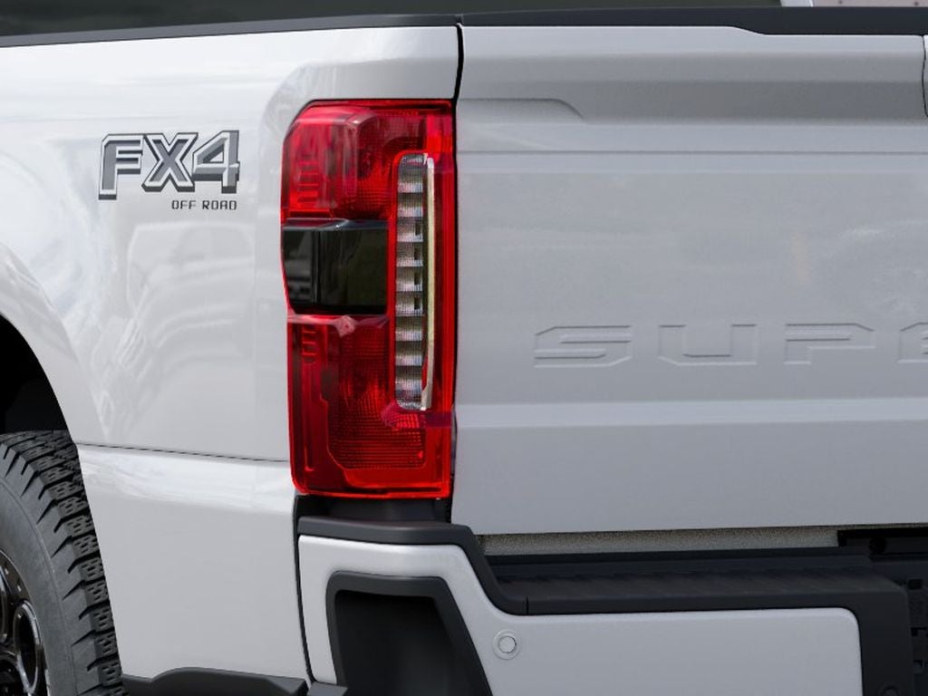 2027 Ford F-350 F350 4X4CREW/CS