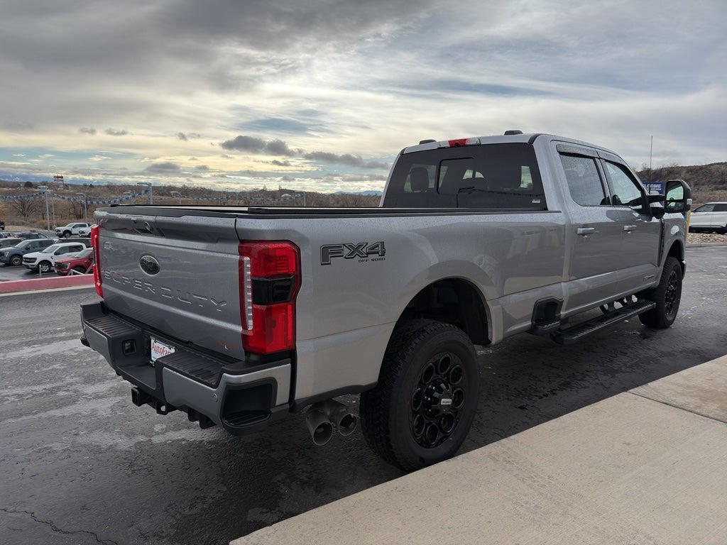 2024 Ford F-350 LARIAT