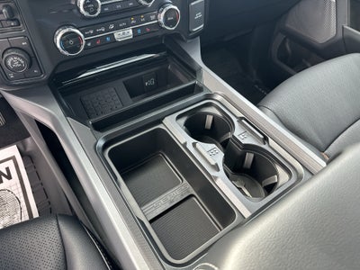 2027 Ford F-350 F-350® Lariat®
