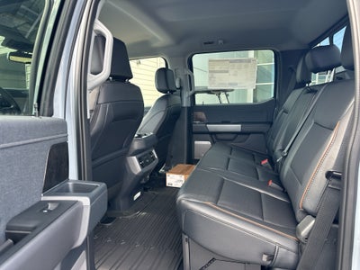 2027 Ford F-350 F-350® Lariat®